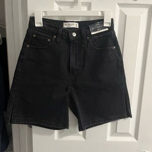 Abercrombie and Fitch Curve Love High Rise Dad Shorts 25/0